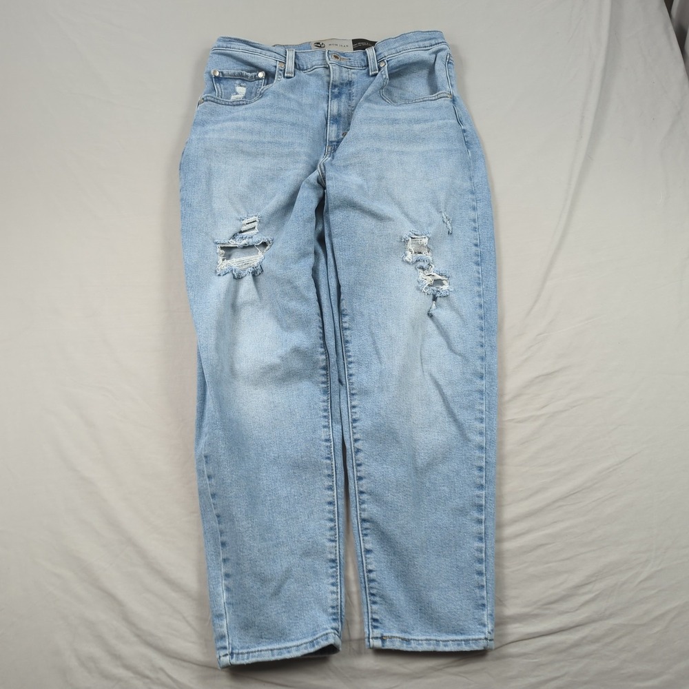 Levis Jeans Womens 31 Blue Silver Tab Mom High Rise Tapered Leg Light Wash Denim